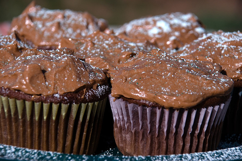 Green Dusted Chocolate Cupcakes