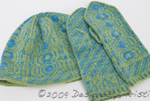 Moxie Hat &amp; Mitten Set