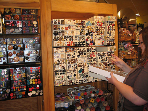 Berry Patch of Niwot's Buttons