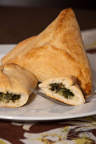 Lebanese Spinach Pie or Fatayer