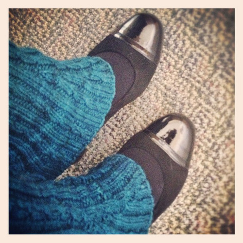 And on my legs, my collegiate flare leg warmers which garnered multiple comments this morning.
