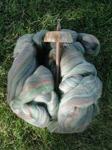 Merino and Ecopolyester blend fiber.