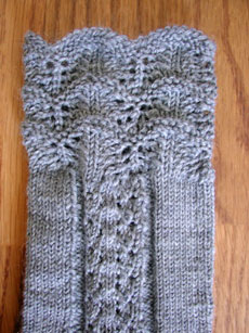 A closer look at the lace detail of the Sockapalooza, Spearfish Socks v 1.0.